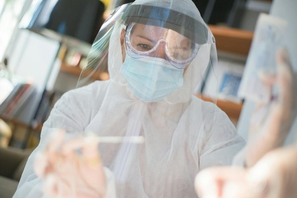 Courtier expert en immobilier neuf : pourquoi choisir une solution sur mesure